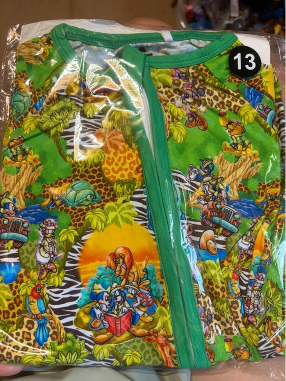 18/24 Mickey Safari Zippy